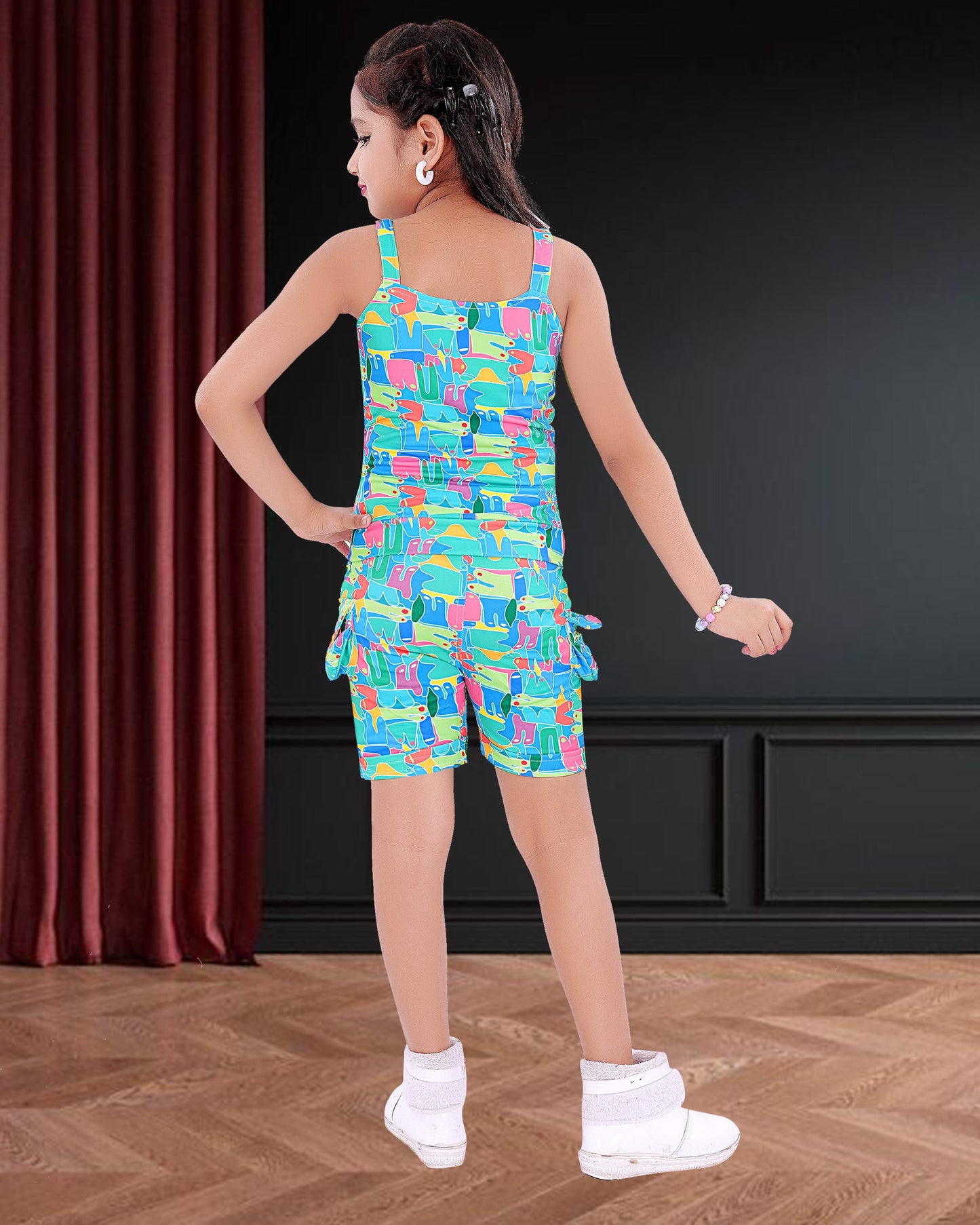 Multi Coloured Bow Cotton Blend Top With Shorts For Girls.