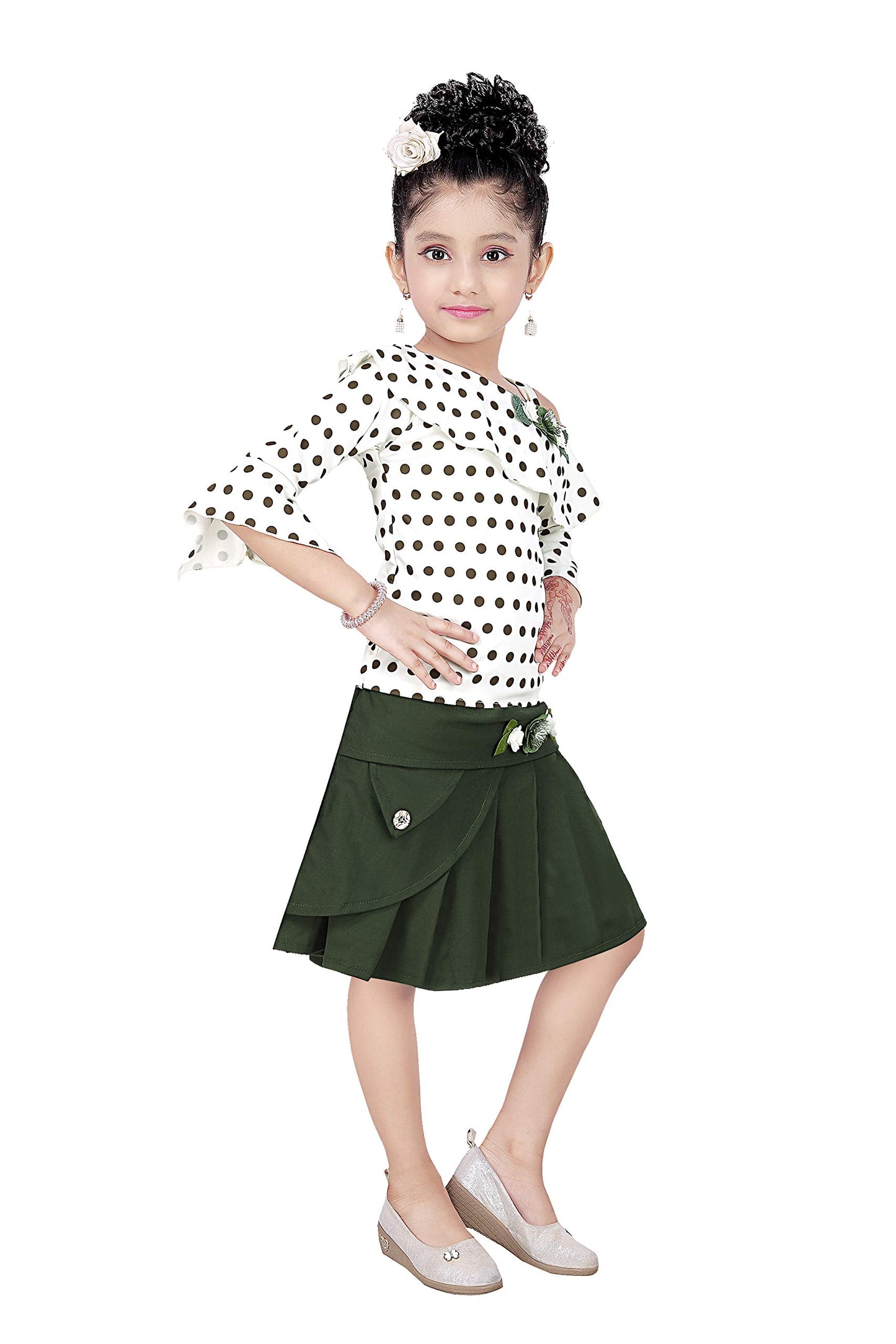 Green Cotton Blend Kids Apparel Combo For Girls