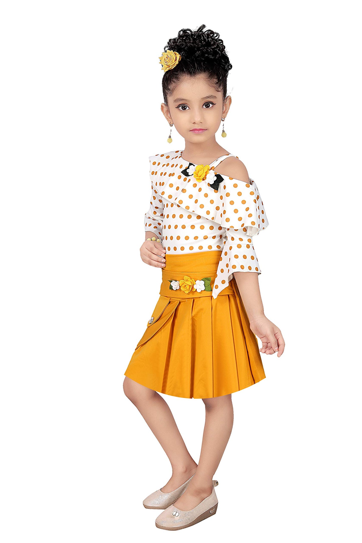 Yellow Cotton Blend Kids Apparel Combo For Girls