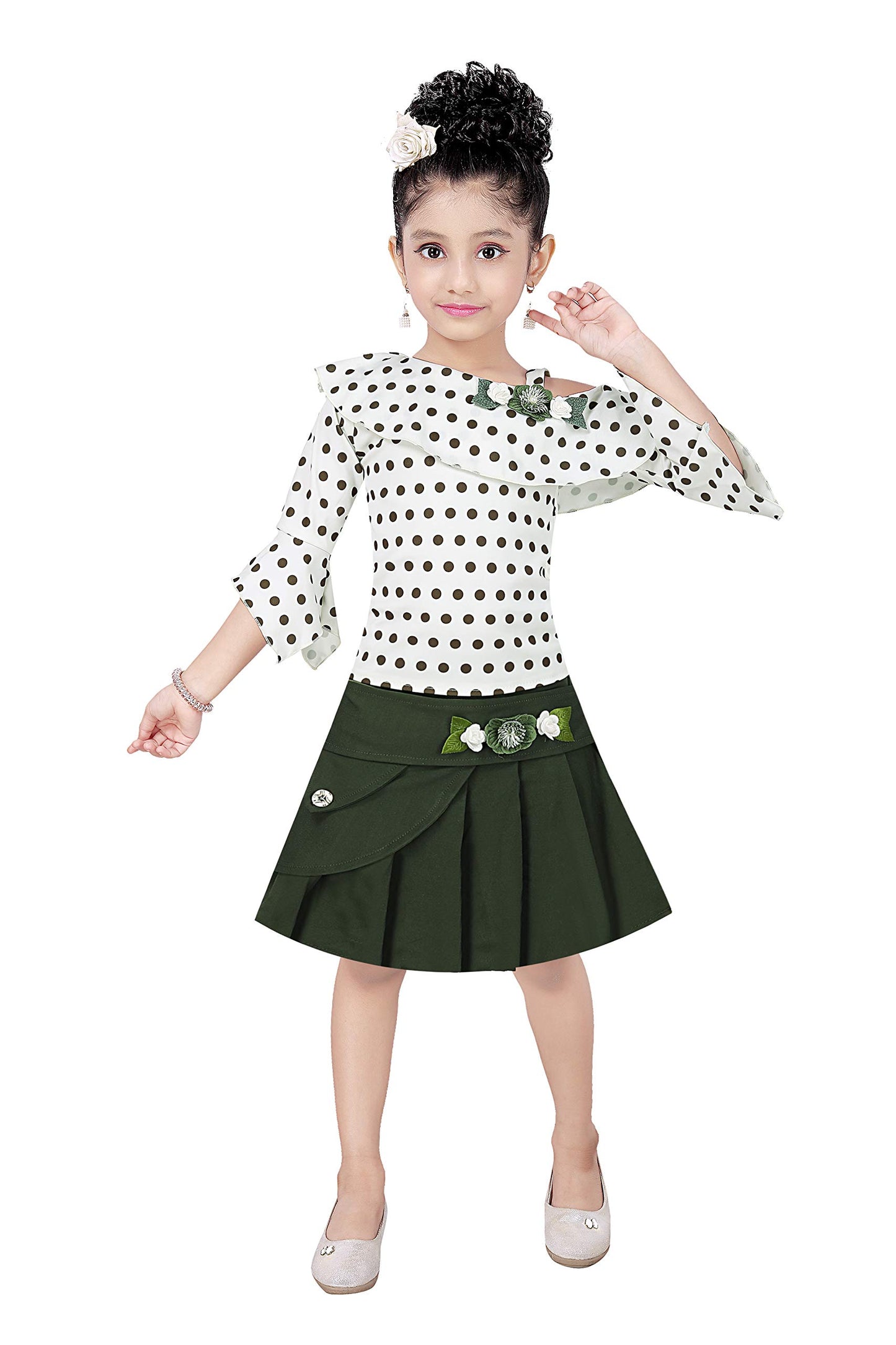 Green Cotton Blend Kids Apparel Combo For Girls