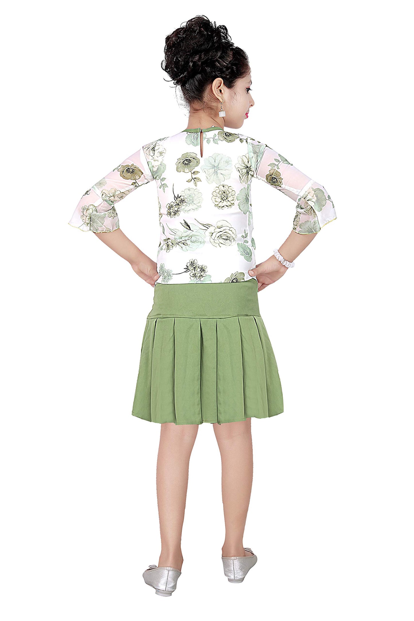 Green Cotton Blend Kids Apparel Combo For Girls