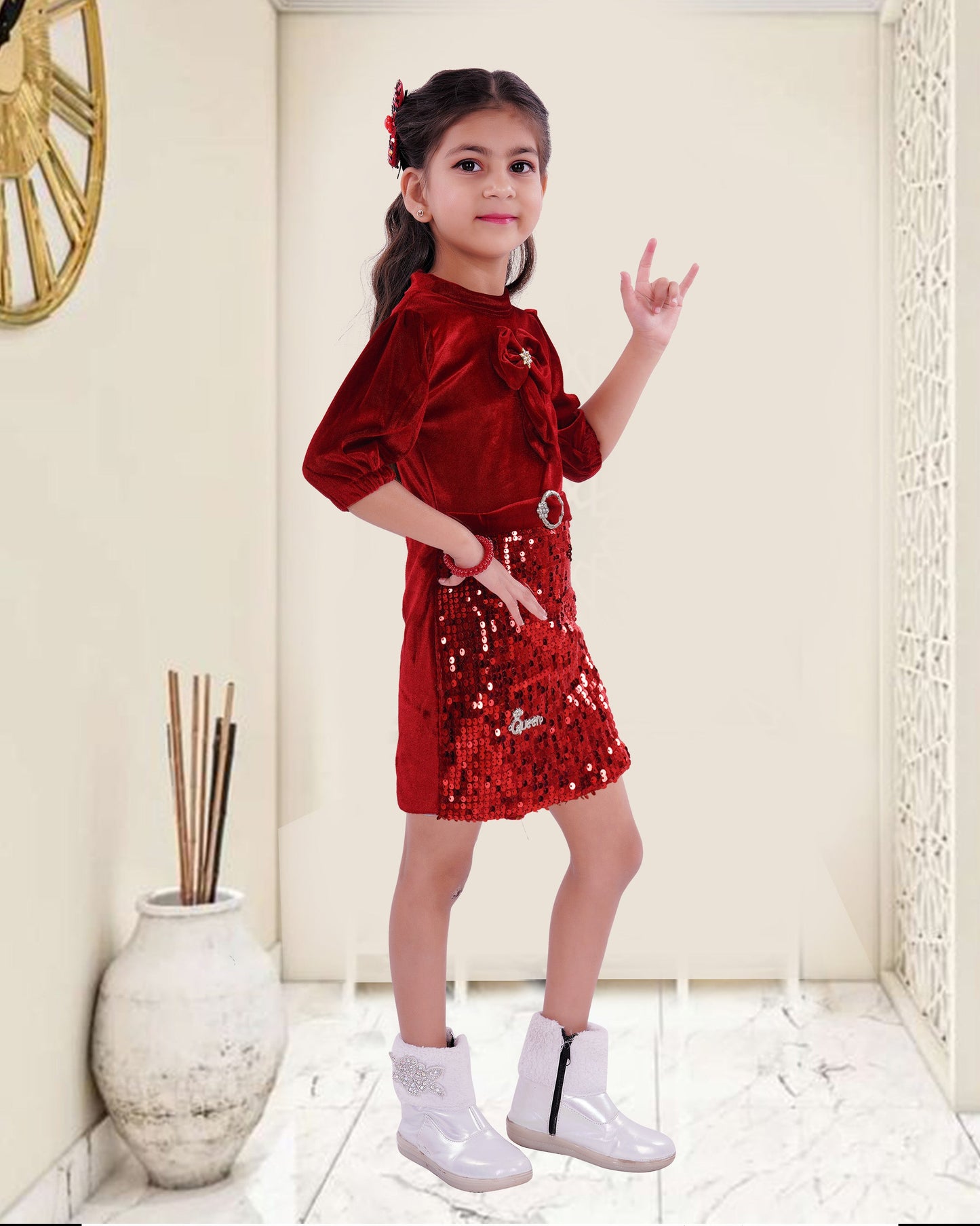 Red  Coloured  Shinning  Velvet  1piece  For  Girls
