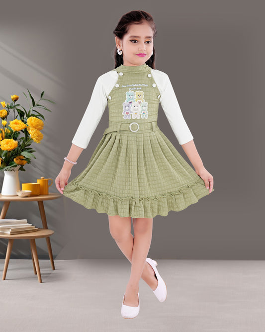 Pista Coloured Frock With White Coloured Cotton Blend  Inner For Girls.