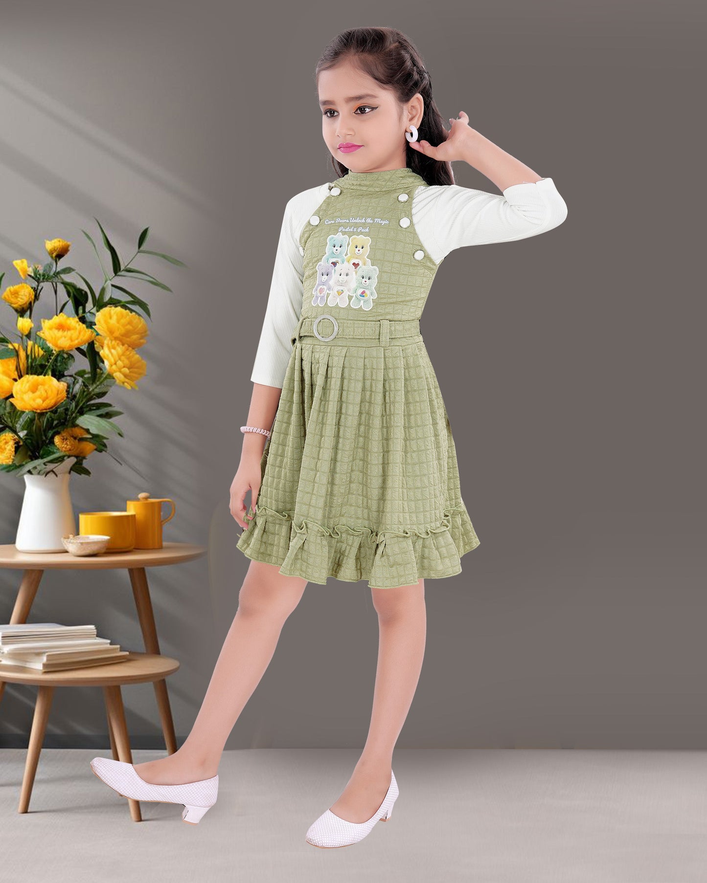 Pista Coloured Frock With White Coloured Cotton Blend  Inner For Girls.